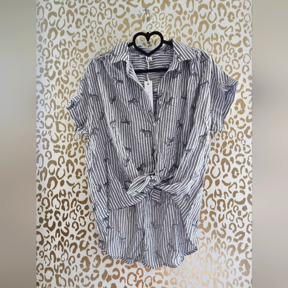 Zebra Blouse - Picture 2 of 6
